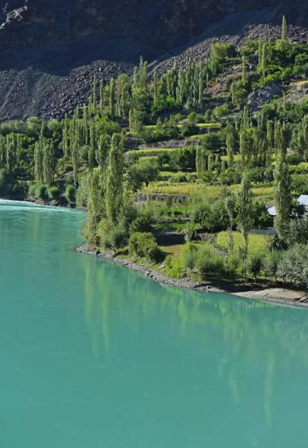 Ghizer Eden Lake Inn Gupis Exterior foto